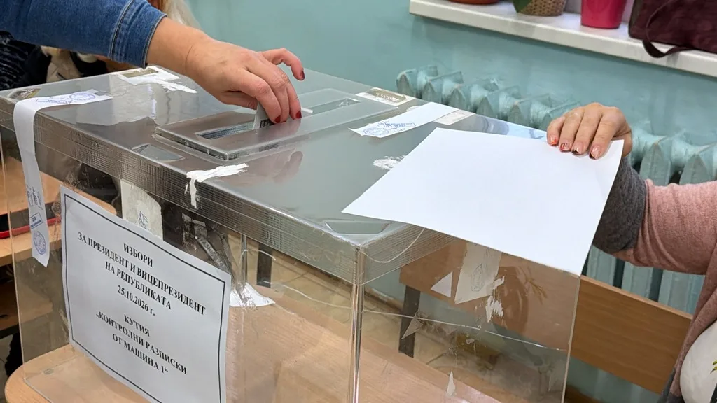 Начало на изборния ден в Русе /ВИДЕО/